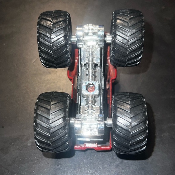 Hot Wheels Monster Jam 1:64 Tasmanian Devil Warner Bros. Entertainment - Picture 5 of 6